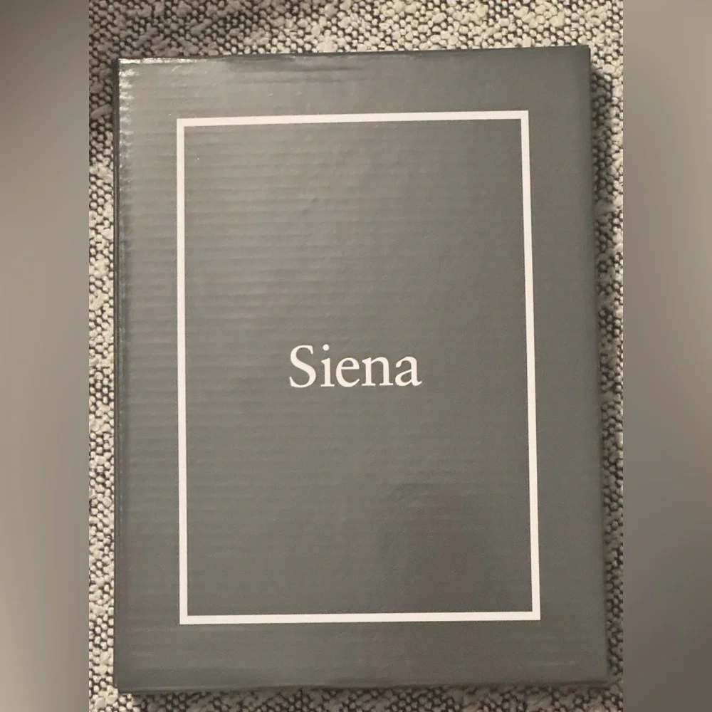 NWT Tizo Design Italian Silver Plate  Elegant Tarnish-Resistant Frame 5 x 7